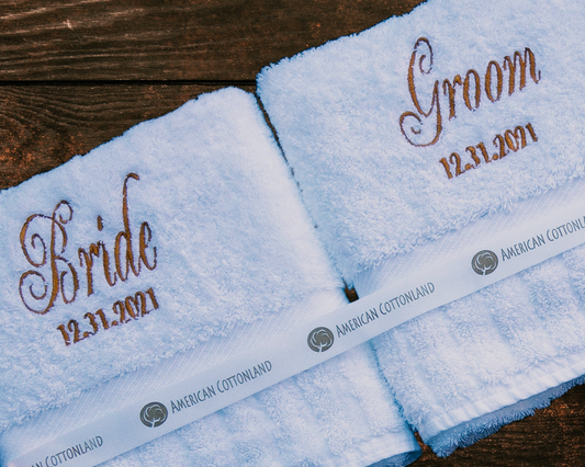 Set of 2 Custom Bride and Groom Bath Towels, Personalized Embroidered 100% Egyptian Cotton 700 GSM Super Absorbent Towel Wedding Bridal Gift