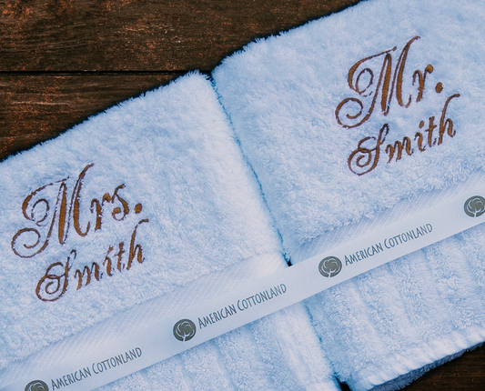 Set of 2 Personalized His and Hers Bath Towels with Embroidery, Custom Mr. Mrs. Bath Towels, 100% Egyptian Cotton, Perfect Wedding Gift, Newlyweds Gift